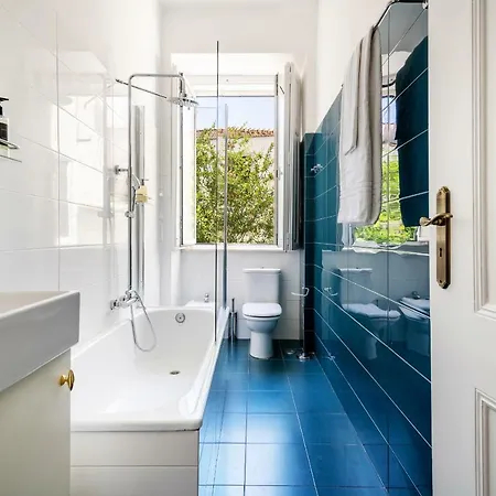 Апартаменты Charming In The Heart Of Barrio Alto